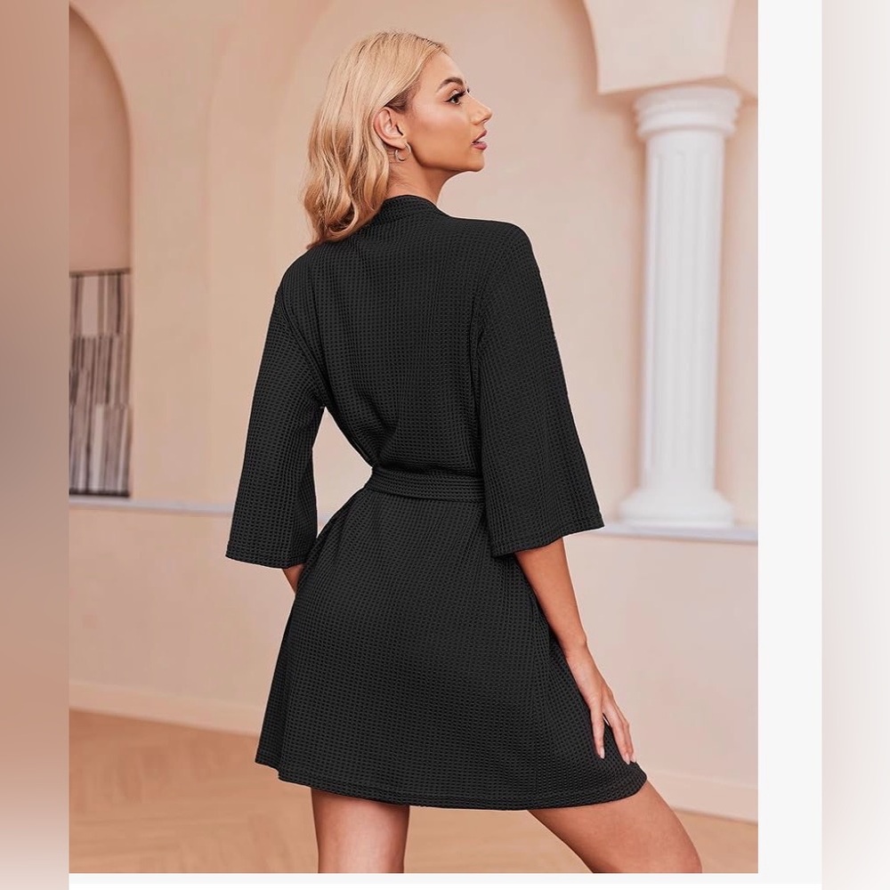 Elegant, waffle, Black, Women's Robe, NWT